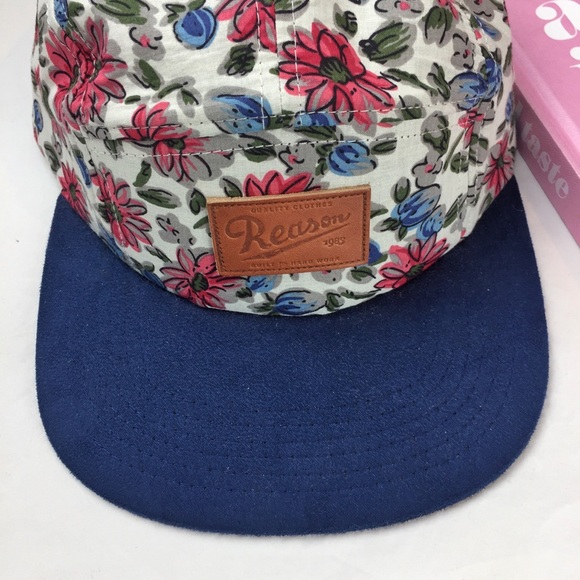 Reason Floral SnapBack - Picture 3 of 8